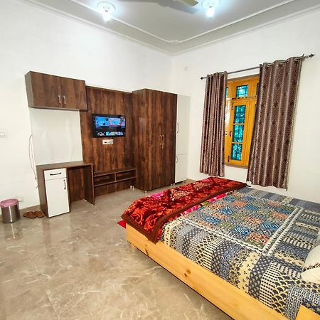 Travelodge Homestay Bīr Buitenkant foto