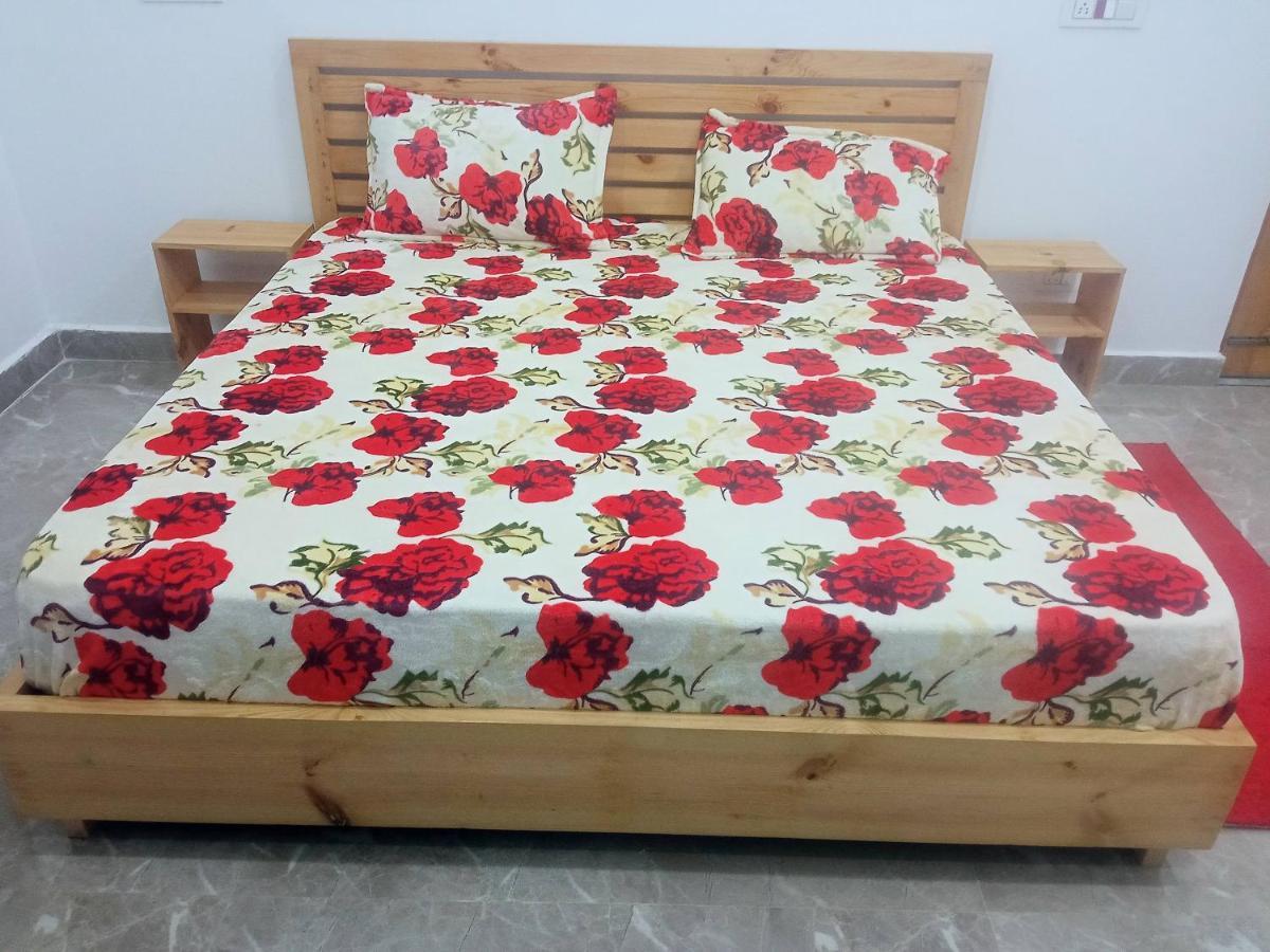 Travelodge Homestay Bīr Buitenkant foto