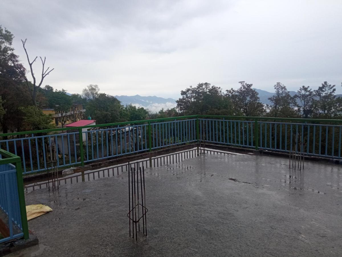 Travelodge Homestay Bīr Buitenkant foto