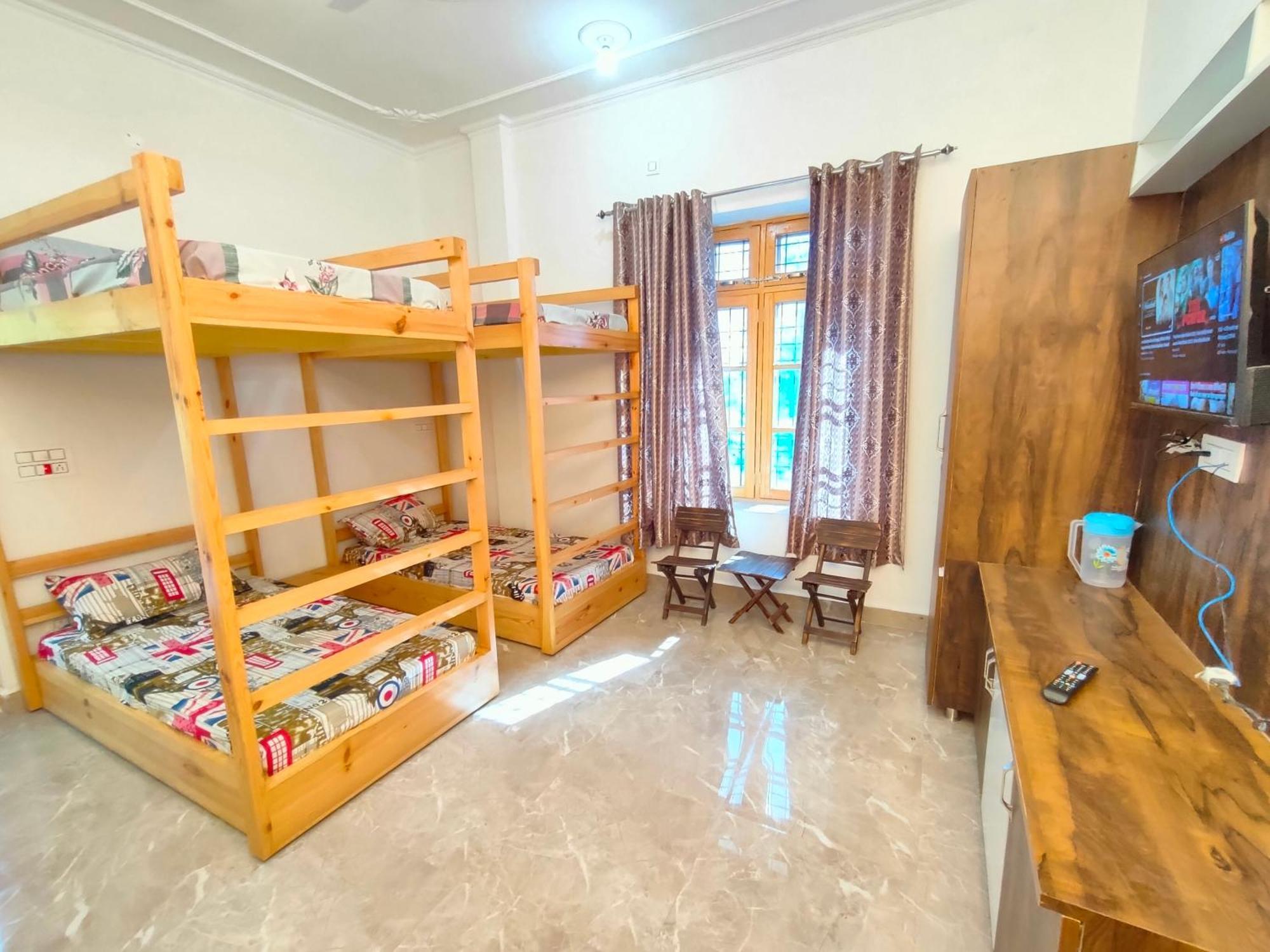 Travelodge Homestay Bīr Buitenkant foto